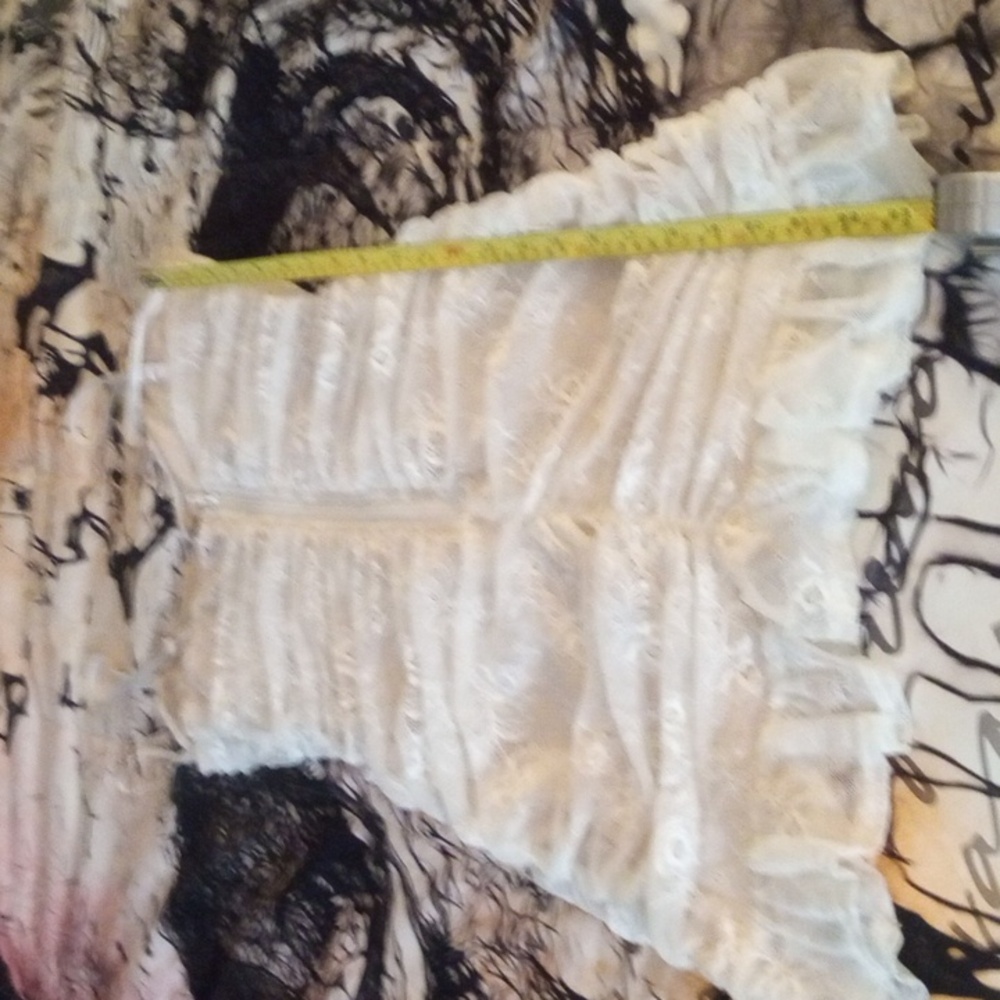 Windsor Ivory Lace Ruched Dress - Picture 6 of 8